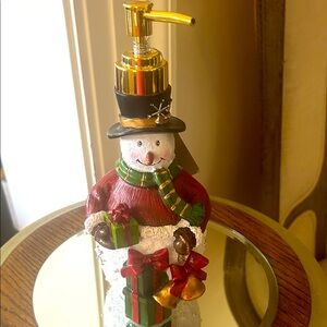 NWT Crocill Festive Snowman Soap Dispenser - Red and Green